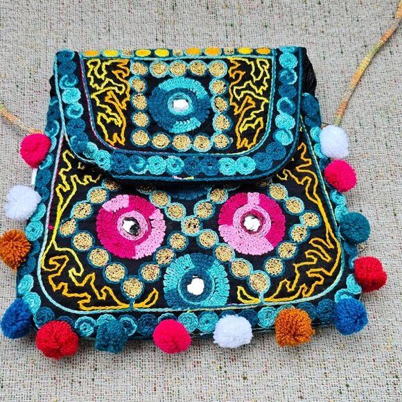 Kids Cross Body Bag Multi Color Pop Pom Cute Multi Colot Embroidery Bag - Picture 2 of 11
